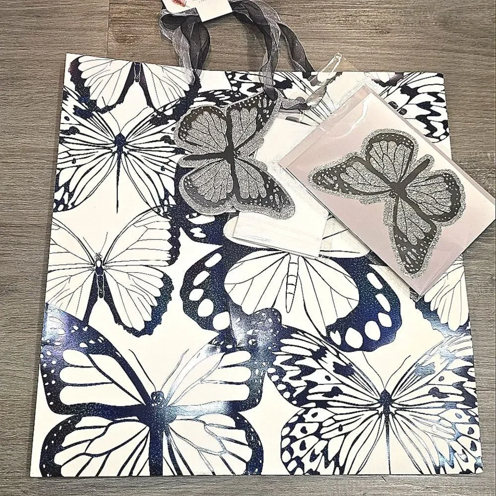 Jessica Simpson‎ Butterfly Gift Bag Set